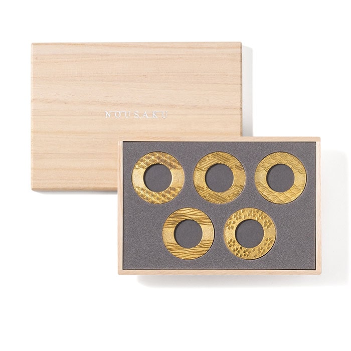 NOUSAKU CHOPSTICK RESTS RIN (BELL) – GOLD – SET OF 5