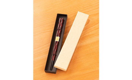 YAMANAKA LACQUERWARE - KEYAKI SPIRAL CHOPSTICKS – BROWN FINISH (NON-SLIP) 23CM