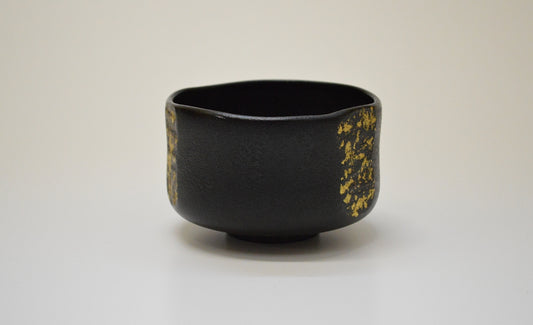 YAMANAKA LACQUERWARE STONE PATTERN BOWL (BLACK) SCATTERED FOIL DESIGN, JAPANESE LACQUERED CERAMIC