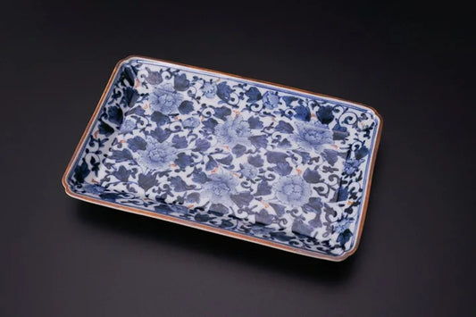 KUTANI WARE RECTANGULAR PLATE SET - IROE BOTAN KARAKUSA DESIGN / IMPERIAL HOUSEHOLD AGENCY'S DESIGNATED KILN BY CYOZA YAMAMOTO