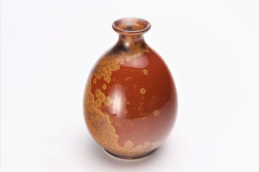 ARITA PORCELAIN KINKA PATTERN SAKE SET – SHINEMON KILN, WOODEN BOX INCLUDED