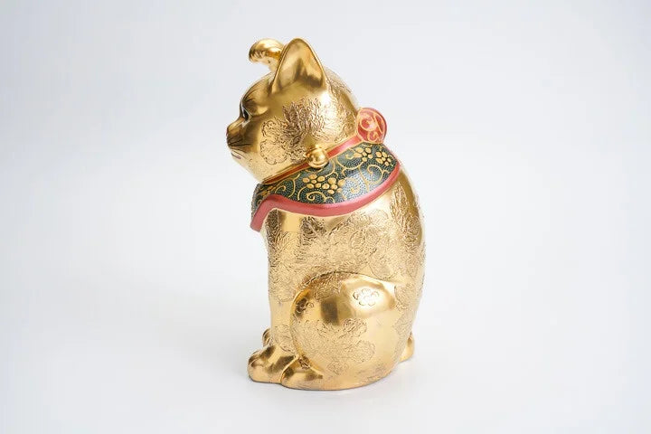 KUTANI WARE LUCKY CAT(MANEKI NEKO) GOLDEN FLOURISH DESIGN