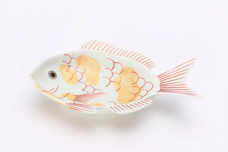 ARITA WARE NISHIKI GOLD-ACCENTED TAI-SHAPED DISH / KOURAKU KILN