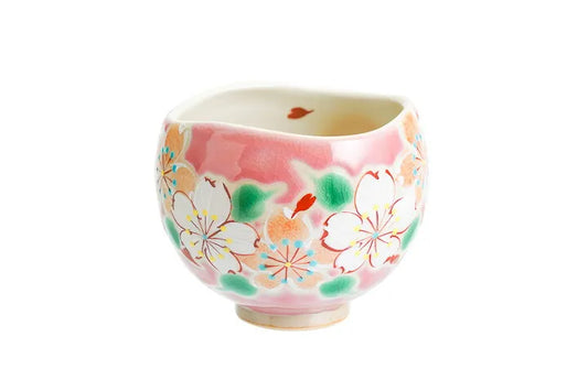 KUTANI WARE IPPUKU TEA BOWL “SAI BIYORI” SAKURA DESIGN, PINK – KOKUZŌU KILN, JAPAN