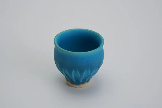 KUTANI WARE TURKISH GLAZE GUINOMI (SAKE CUP) / KOKUZOU KILN