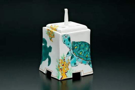 KUTANI JAPANESE INCENSE BURNER SEA TURTLE /YASUSHI YAMACHIKA