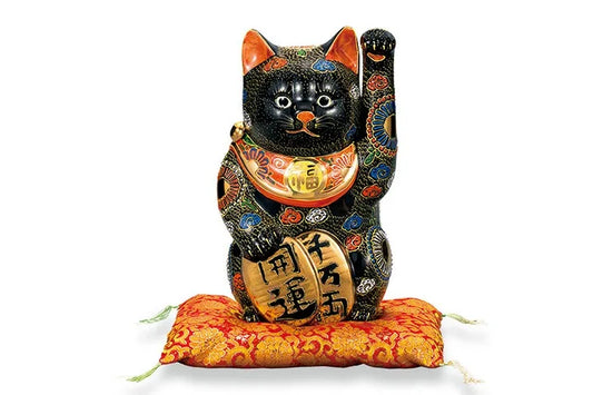 KUTANI WARE THE KOBAN MANEKI NEKO BLACK DECORATION