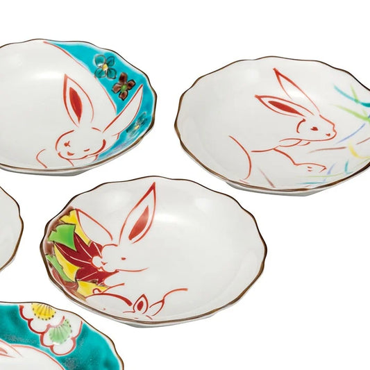 KUTANI WARE SMALL PLATE HANA USAGI