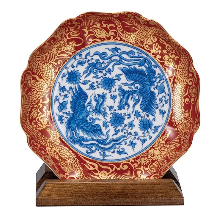 KUTANI DECORATIVE PLATE - EIRAKU DESIGN, TRADITIONAL JAPANESE CERAMIC ART