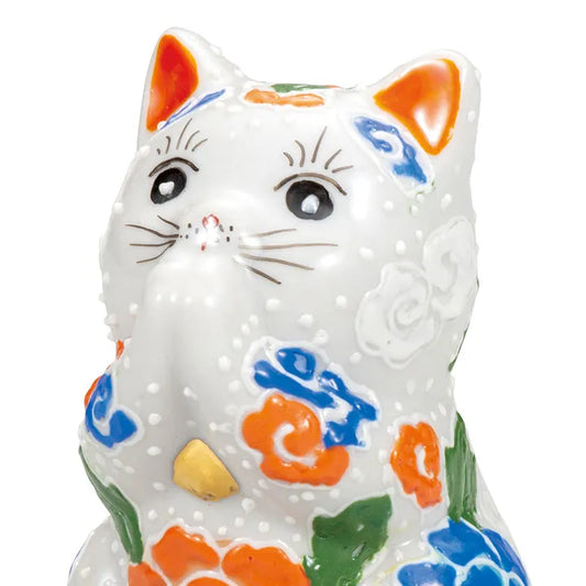 KUTANI JAPANESE LUCKY CAT(PRAYING CAT) WHITE RAISED DECORATION