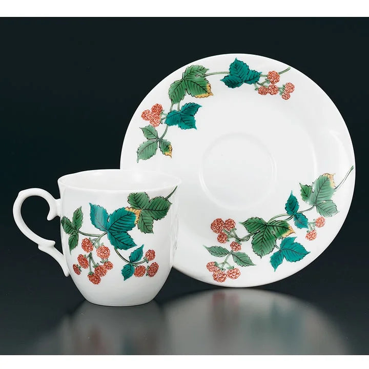 KUTANI WARE CUP & SAUCER WILD STRAWBERRY/ TAMEKICHI MITSUI