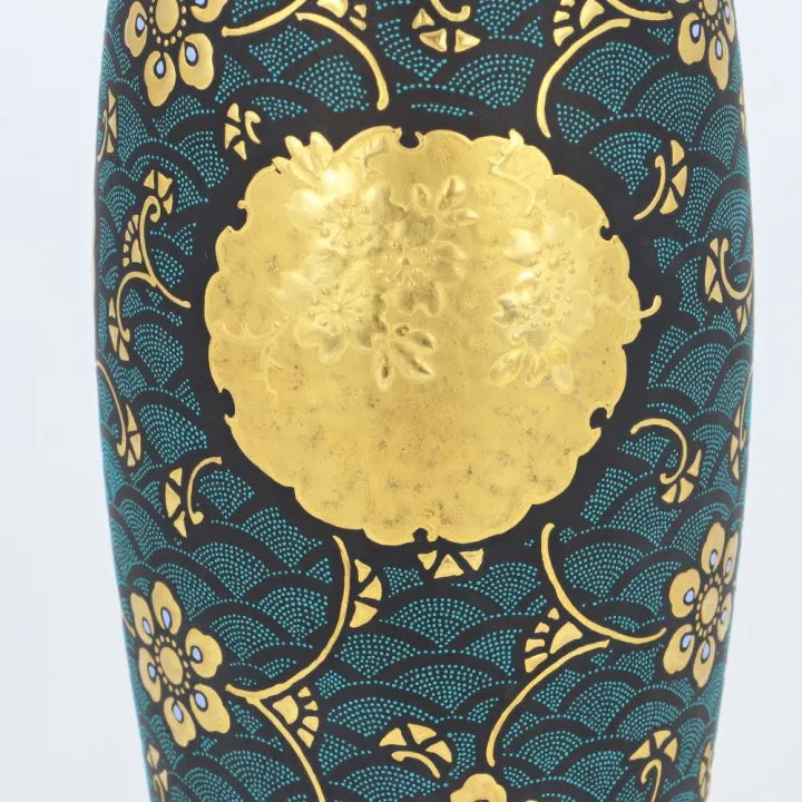 KUTANI WARE INCENSE BURNER (BLUE GRAIN SNOW RING CHERRY BLOSSOMS, BAMBOO, AND PLUM BLOSSOMS)/KINGYOKU NAKADA