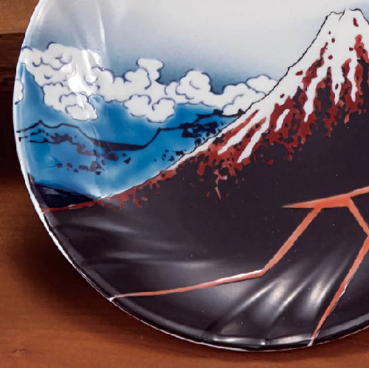 KUTANI WARE DECORATIVE PLATE - HOKUSAI SANKA HAKU'U (MOUNTAIN AND RIVER WITH WHITE RAIN) DESIGN, BIZAN KILN, JAPANESE CERAMIC ART