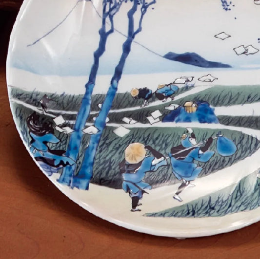 KUTANI WARE DECORATIVE PLATE HOKUSAI SUNSHŪ EJIRI STYLE BIZAN KILN, JAPANESE CERAMIC ART