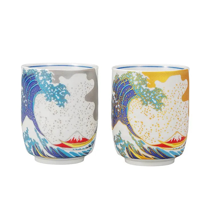KUTANI WARE YUNOMI PAIR – HOKUSAI WAVE DESIGN (GIFT BOX)