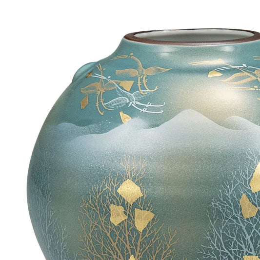 KUTANI WARE FLOWER VASE “WOODED MOUNTAIN RANGE” – JAPANESE PORCELAIN ART WITH GIFT BOX