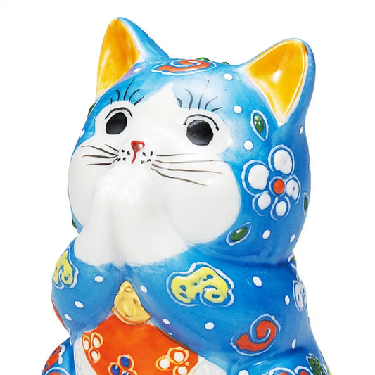 KUTANI WARE PRAYING CAT – AO-MORI (BLUE RAISED DECORATION)