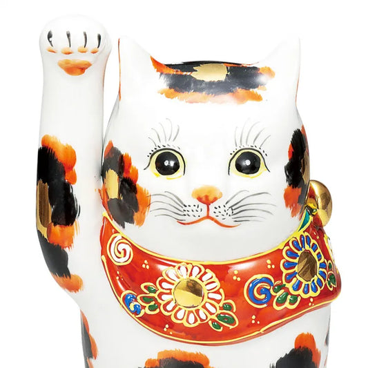 KUTANI WARE LUCKY CAT ‘KIN-MIKE’ – HAND-PAINTED MANEKI NEKO (GOLDEN CALICO)