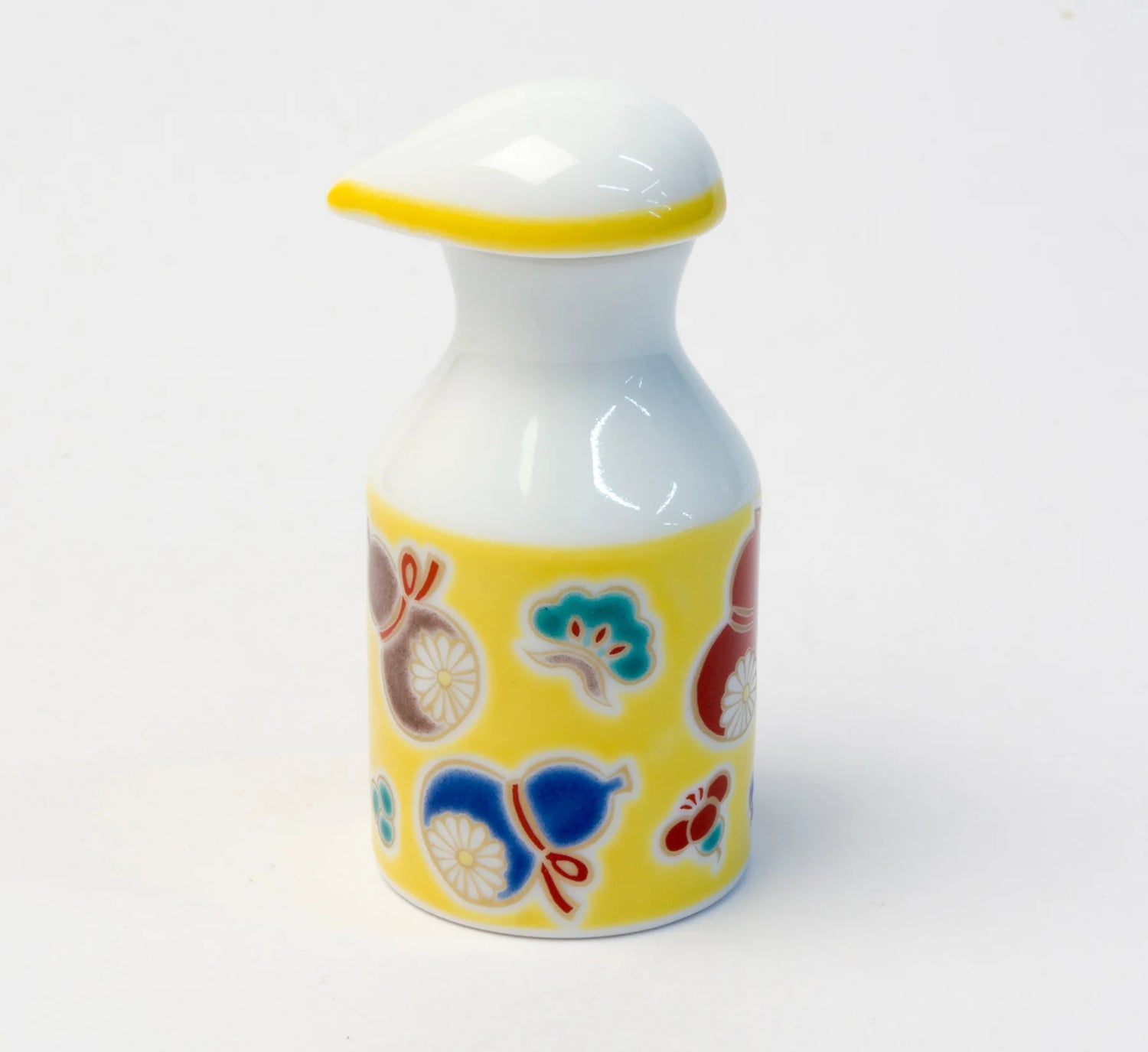 KUTANI WARE PATTERNED SOY SAUCE DISPENSER MUBYŌ DESIGN SEIKOU KILN, JAPANESE CERAMIC SAUCE CONTAINER