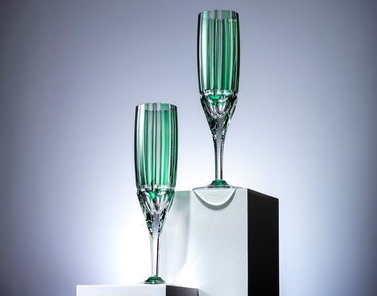 A PAIR OF CHAMPAGNE FLUTES, EDO KIRIKO “BAMBOO STEM SERIES”