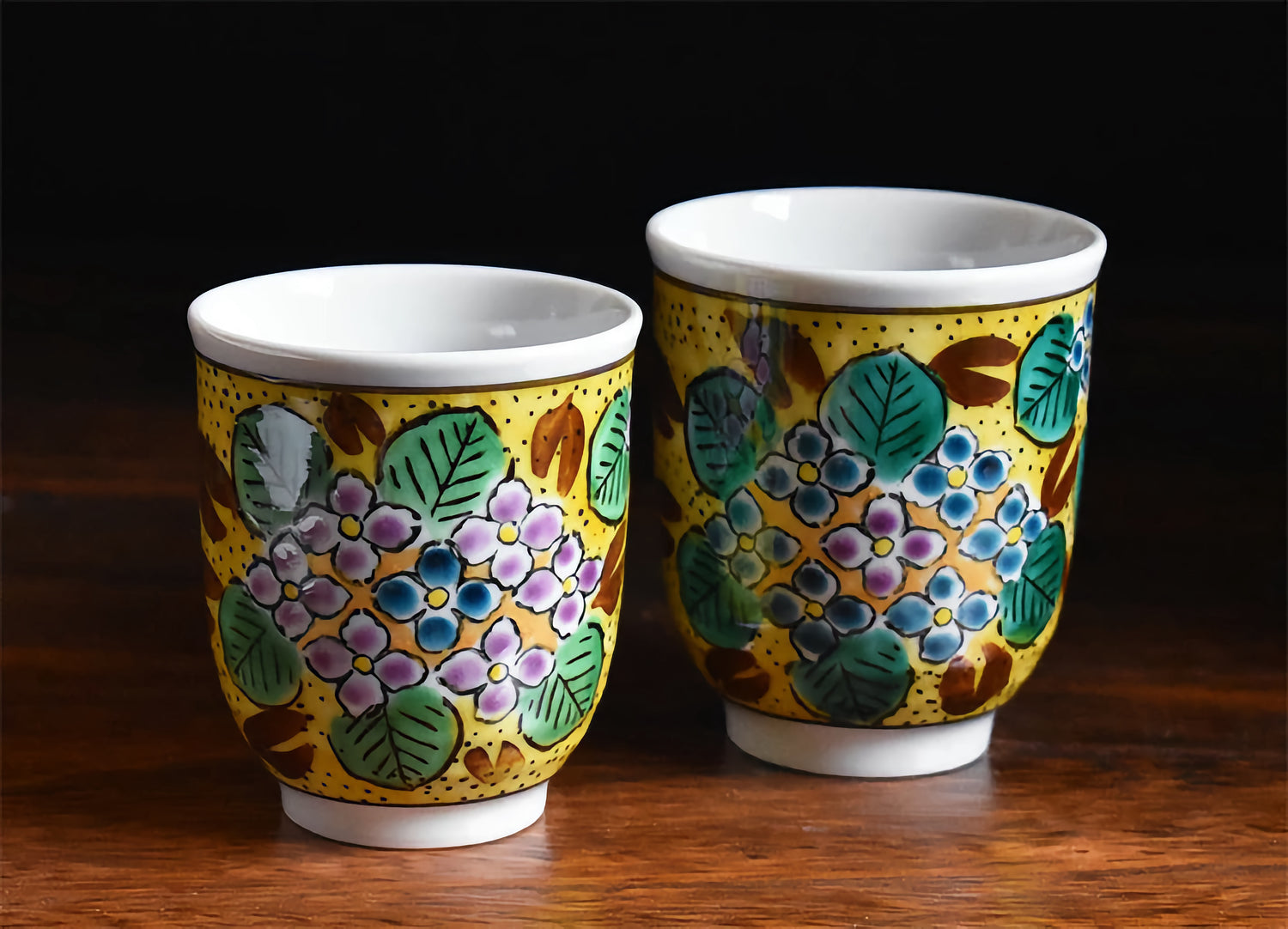 KUTANI JAPANESE YUNOMI SET TEACUP YOSHIDAYA HYDRANGEA