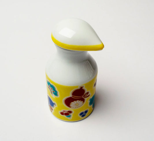 KUTANI WARE PATTERNED SOY SAUCE DISPENSER MUBYŌ DESIGN SEIKOU KILN, JAPANESE CERAMIC SAUCE CONTAINER