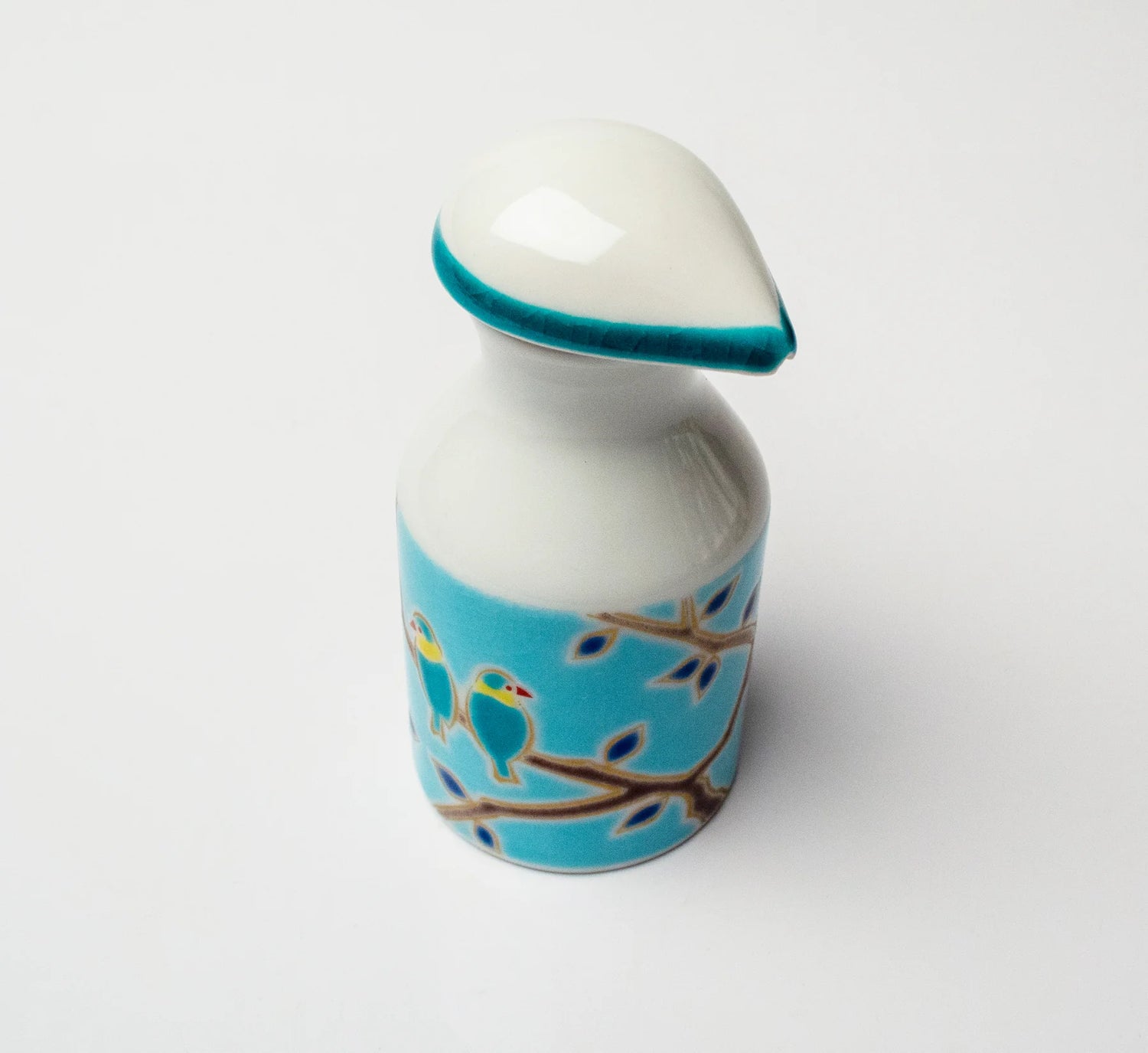 KUTANI WARE PATTERNED SOY SAUCE DISPENSER - SMALL BIRD DESIGN, SEIKOU KILN, JAPANESE CERAMIC SAUCE CONTAINER
