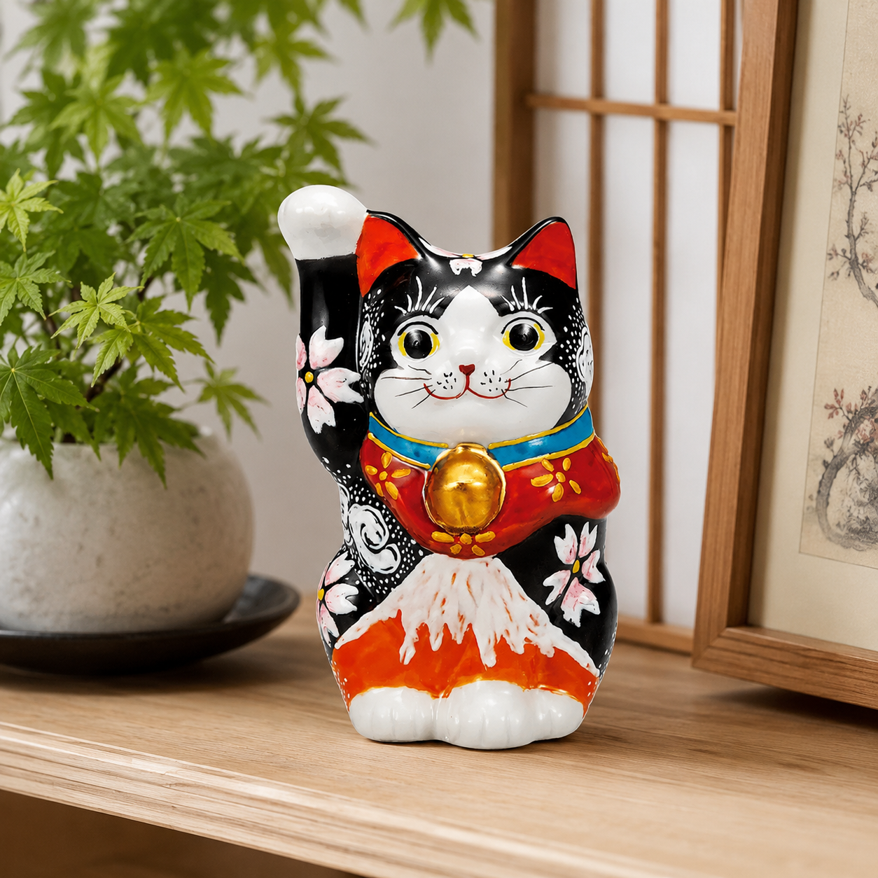 KUTANI WARE LUCKY CAT ‘AKA-FUJI’ – HAND-PAINTED MANEKI NEKO (RED MT. FUJI DESIGN