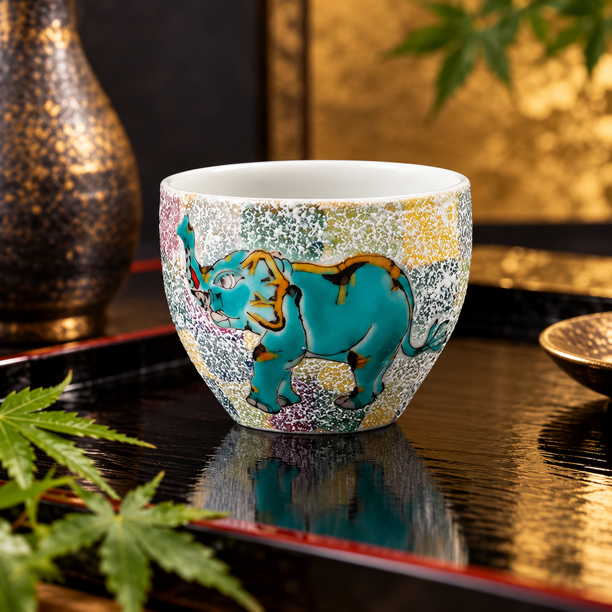 KUTANI WARE GUINOMI SAKE CUP – SACRED ELEPHANT DESIGN / YASUSHI YAMACHIKA