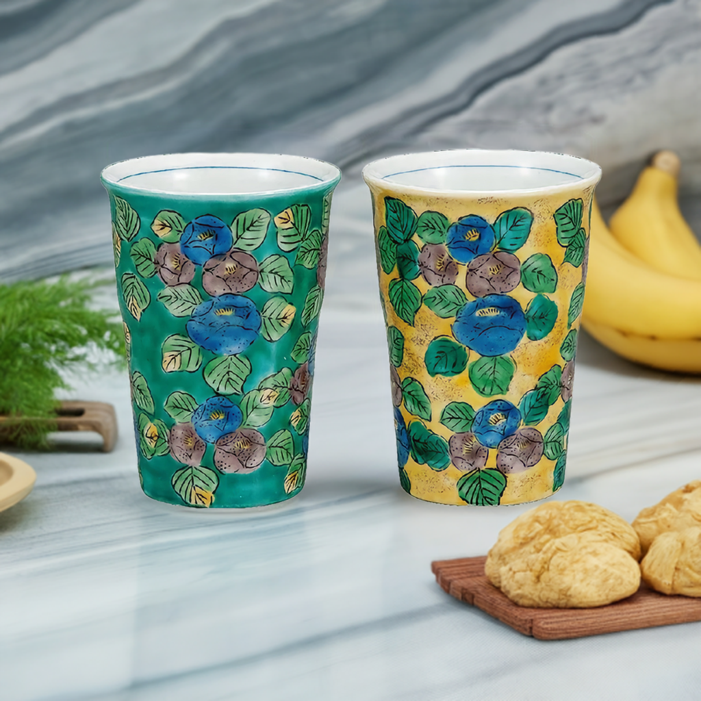 JAPANESE KUTANI PAIR OF FREE CUPS TSUBAKI