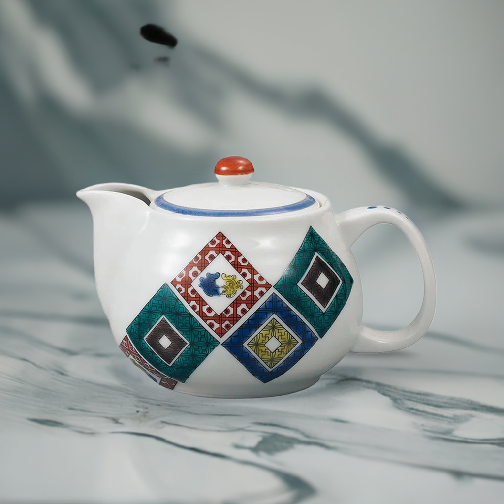 JAPAN KUTANI TEA POT ISHIDATAMI