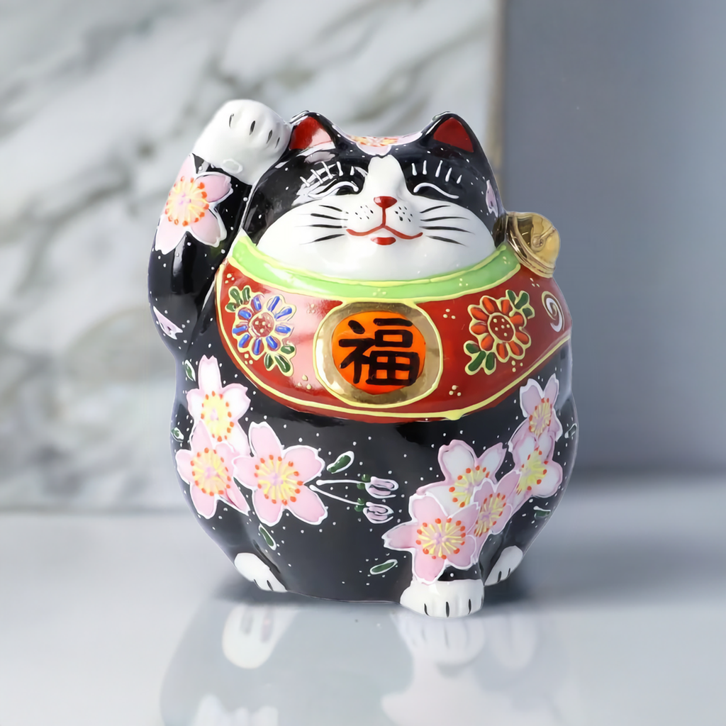 LUCKY CAT(FUKUFUKU MANEKI NEKO) BLACK SAKURA JAPAN KUTANI