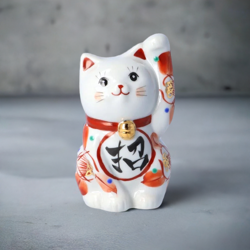 KUTANI WARE LUCKY CAT(MANEKI NEKO) AKAE TSUBAKI( LEFT HAND)/KOKUZOU KLIN