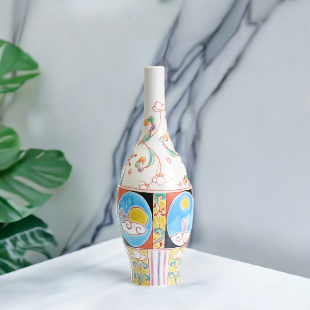 KUTANI JAPANESE FLOWER VASE HANA GEKKO/GINSYUU KLIN