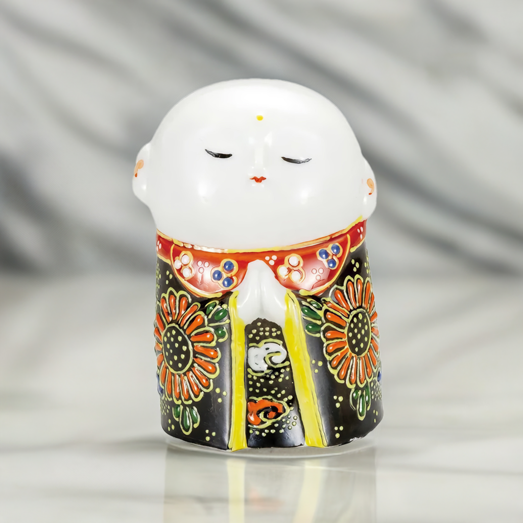 KUTANI WARE OJIZŌ – BLACK RAISED DECORATION (KURO MORI)