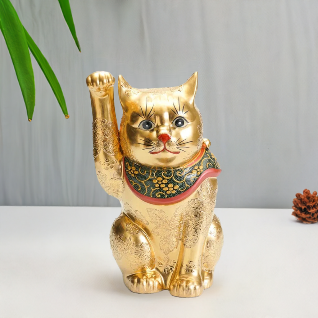 KUTANI WARE LUCKY CAT(MANEKI NEKO) GOLDEN MOUND