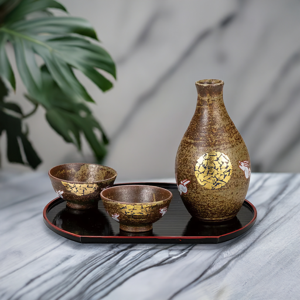 KUTANI WARE SAKE VESSELS SET TSUKIMI USAGI