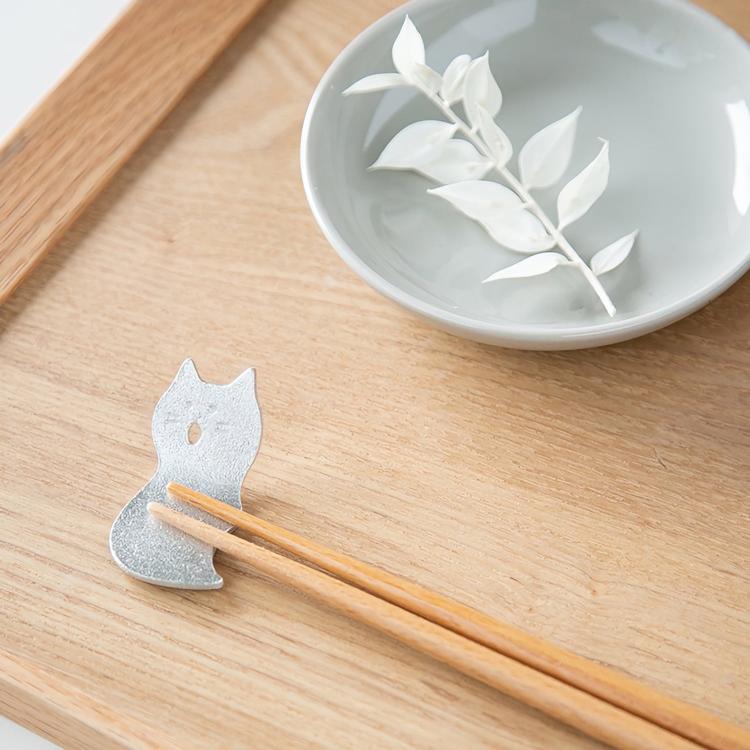 NOUSAKU CONNECTED CHOPSTICK REST - CAT - SET OF 5