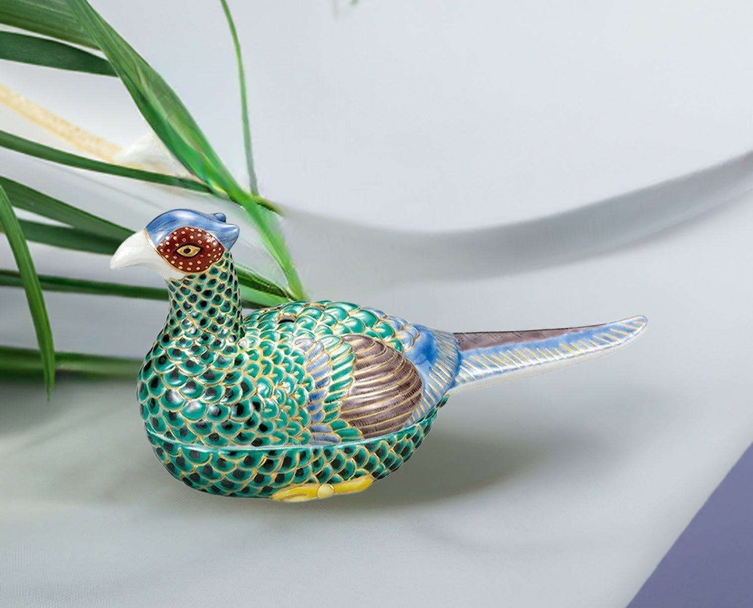 KUTANI WARE PHEASANT INCENSE BURNER NINSEI STYLE