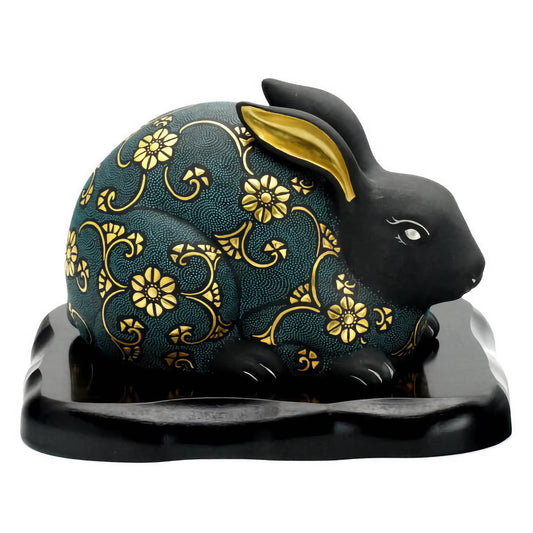 KINGYOKU NAKADA KUTANI JAPANESE RABBIT – WHIRL PATTERN BLUE DOTS WITH RAISED GOLD CLEMATIS ARABESQUE