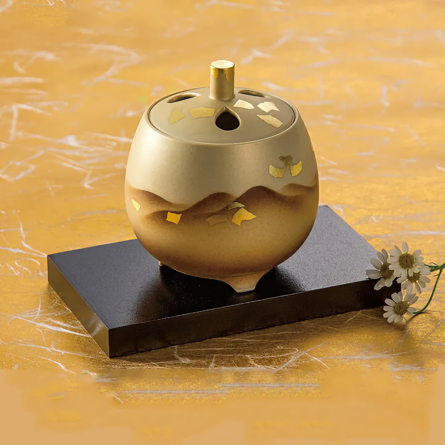 KUTANI JAPANESE INCENSE BURNER KINSAI-RENZAN