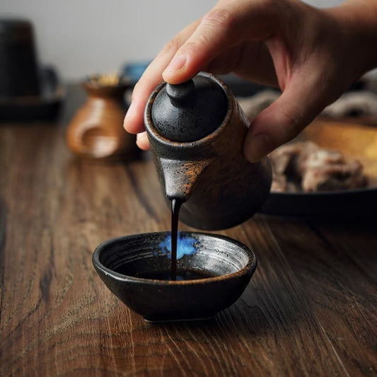 Kutani ware Soy Sauce Dispenser