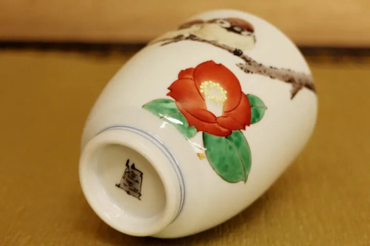 KUTANI WARE YUNOMI TEACUP (JAPANESE TEA CUP) “CAMELLIA & TWO SPARROWS” HAND-PAINTED BY TOSHITO NAKAMURA
