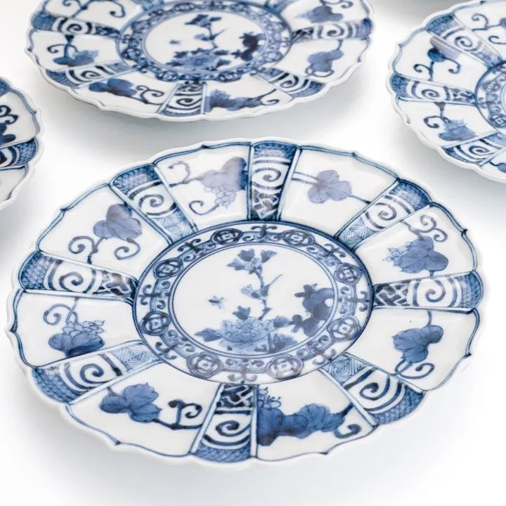 [IMPERIAL HOUSEHOLD PURVEYOR] KUTANI WARE HOJU KARAKUSA FLORAL & BIRD DESIGN / CHOZA YAMAMOTO