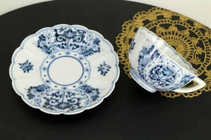 KUTANI WARE CUP & SAUCER – BLUE AND WHITE AUSPICIOUS DESIGN [IMPERIAL HOUSEHOLD PURVEYOR KILN] BY CHOZA YAMAMOTO