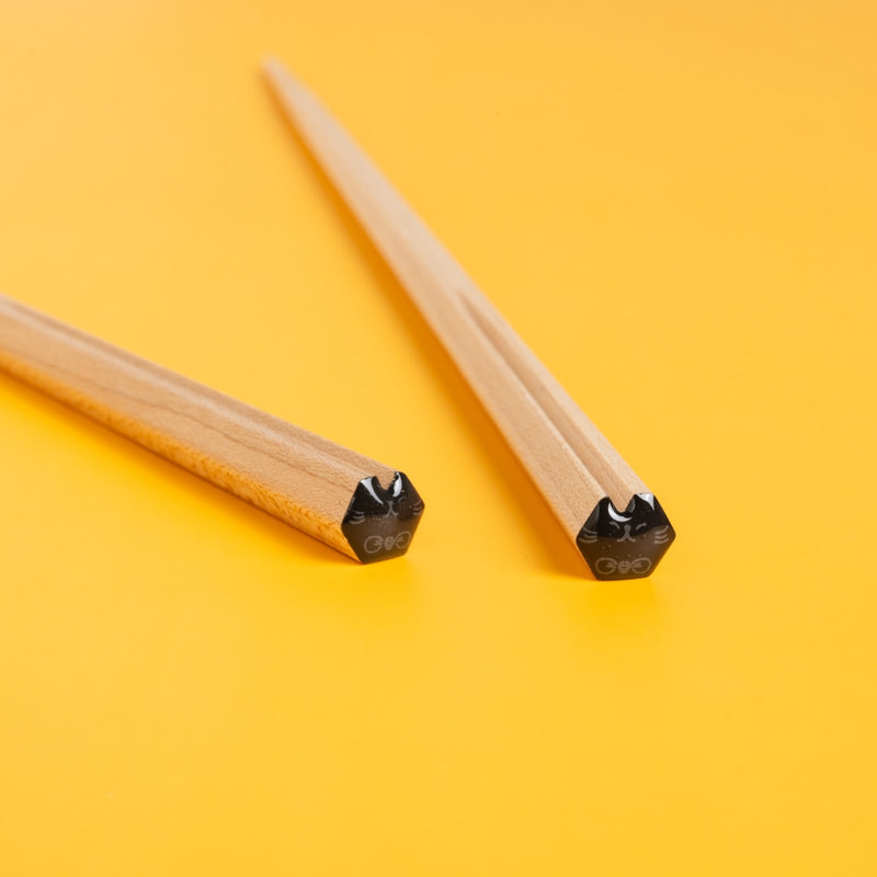 WAKASA-NURI GOROGORONYAN CAT CHOPSTICKS