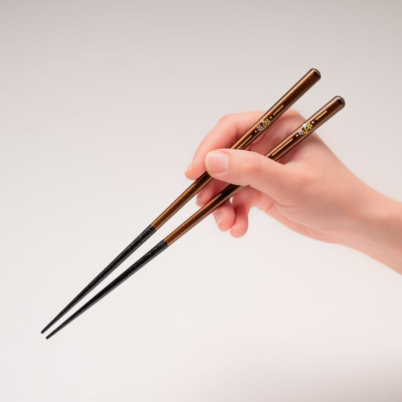 WAKASA-NURI CHOPSTICKS PAIR “SAKURA BLOOM” WITH RAKUGAN-STYLE CHOPSTICK RESTS