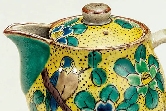 KUTANI WARE TEAPOT CAMELLIA AND BIRD DESIGN (WITH NETTING)
