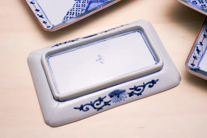 (IMPERIAL HOUSEHOLD KILN) KUTANI WARE LONG RECTANGULAR PLATE SET “IROE MARUMON SHONZUI” / CHOZA YAMAMOTO