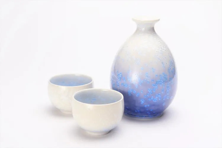 JAPANESE ARITA INDIGO DEW – SAKE CUP SET (WITH WOODEN BOX)/ SHINEMON KLIN